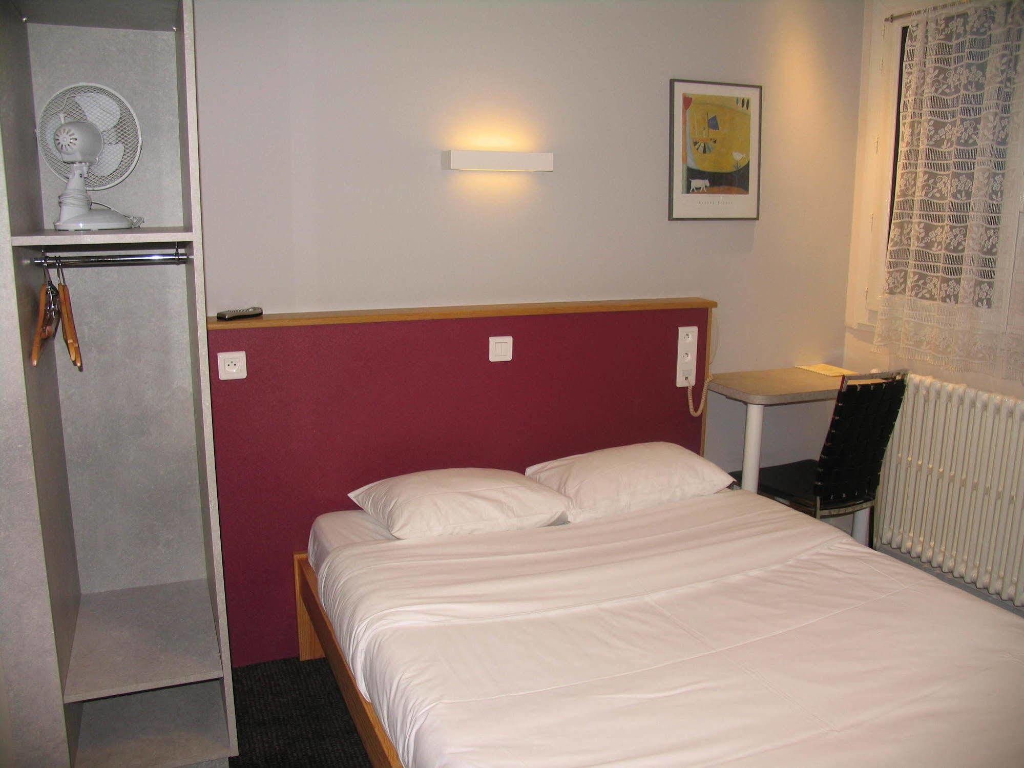 Hotel Saint Jean Bourges Ngoại thất bức ảnh