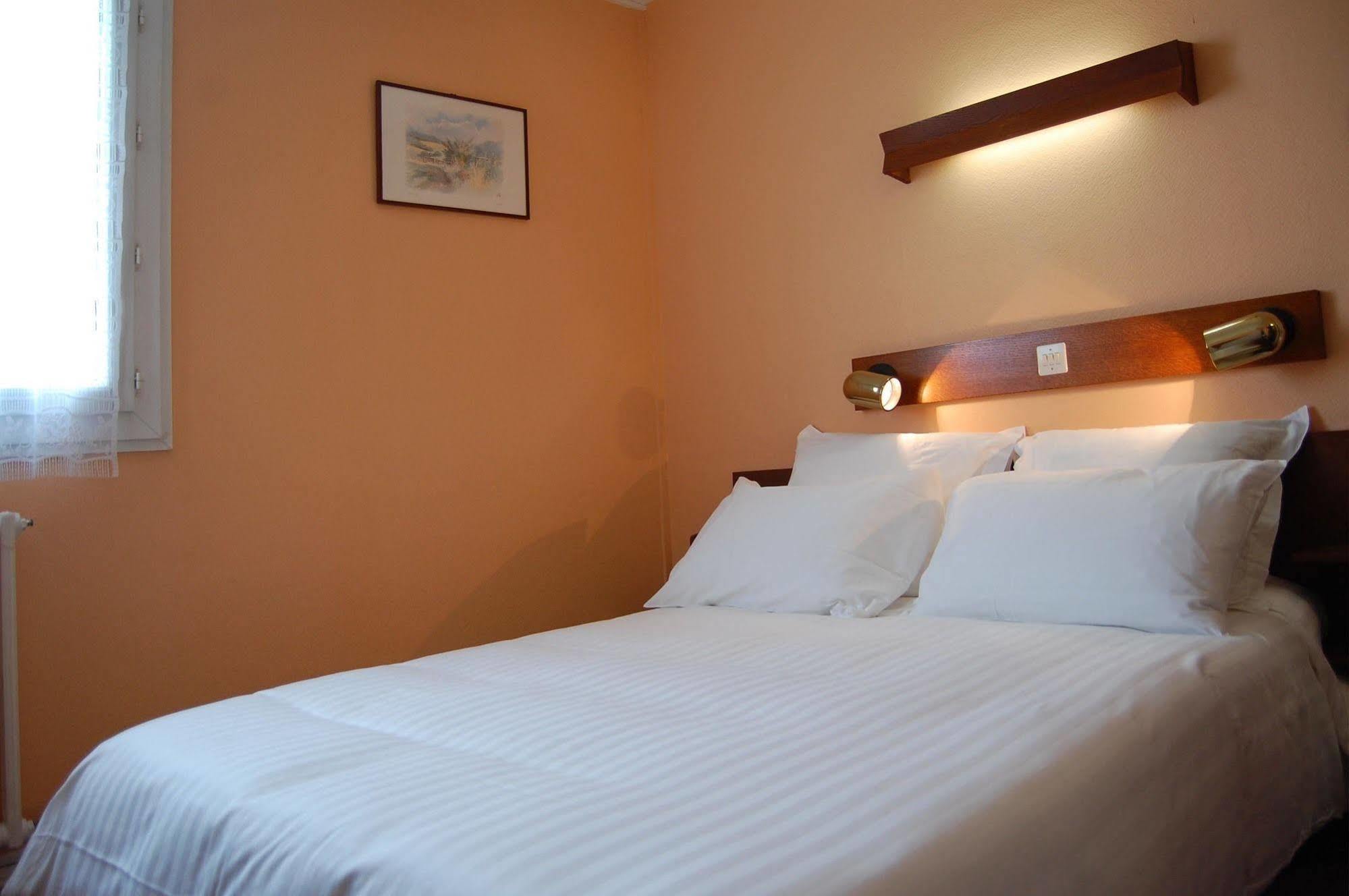 Hotel Saint Jean Bourges Ngoại thất bức ảnh